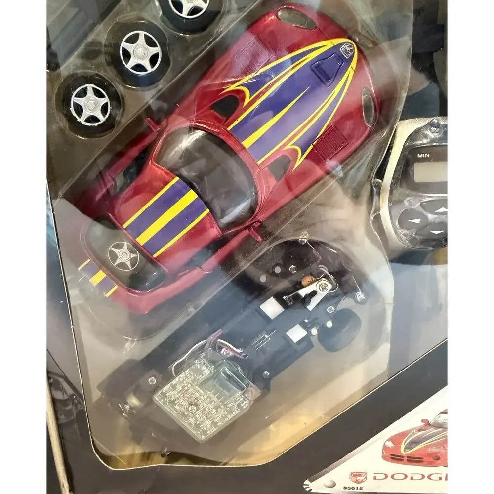 Dodge Viper diecast metal Car 1:32 MIB Remote Control RC Watch NOS FREE SHIPPING